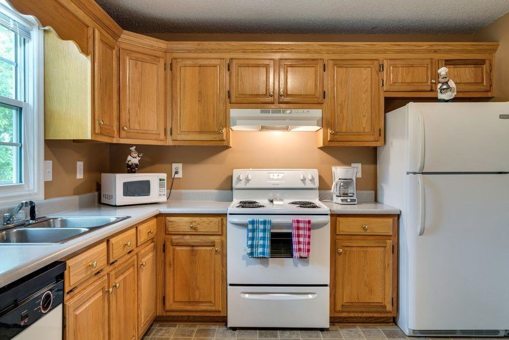 Bella Manor Apartments - Photo 7 of 28