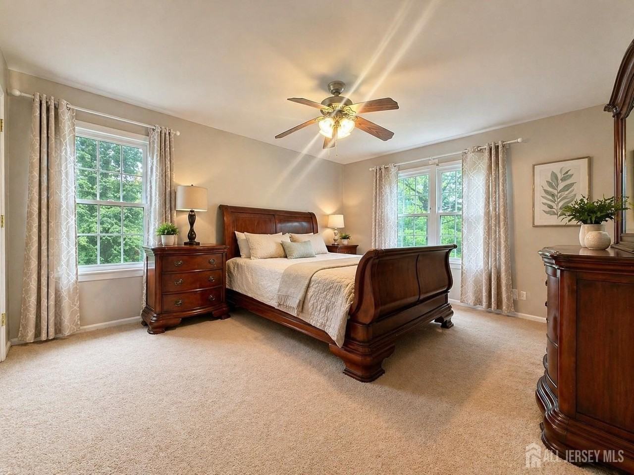 161 Applegate Ln - Photo 5 of 12