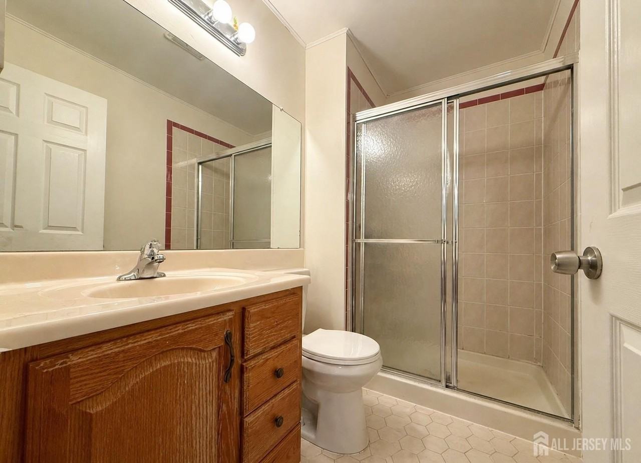 161 Applegate Ln - Photo 6 of 12