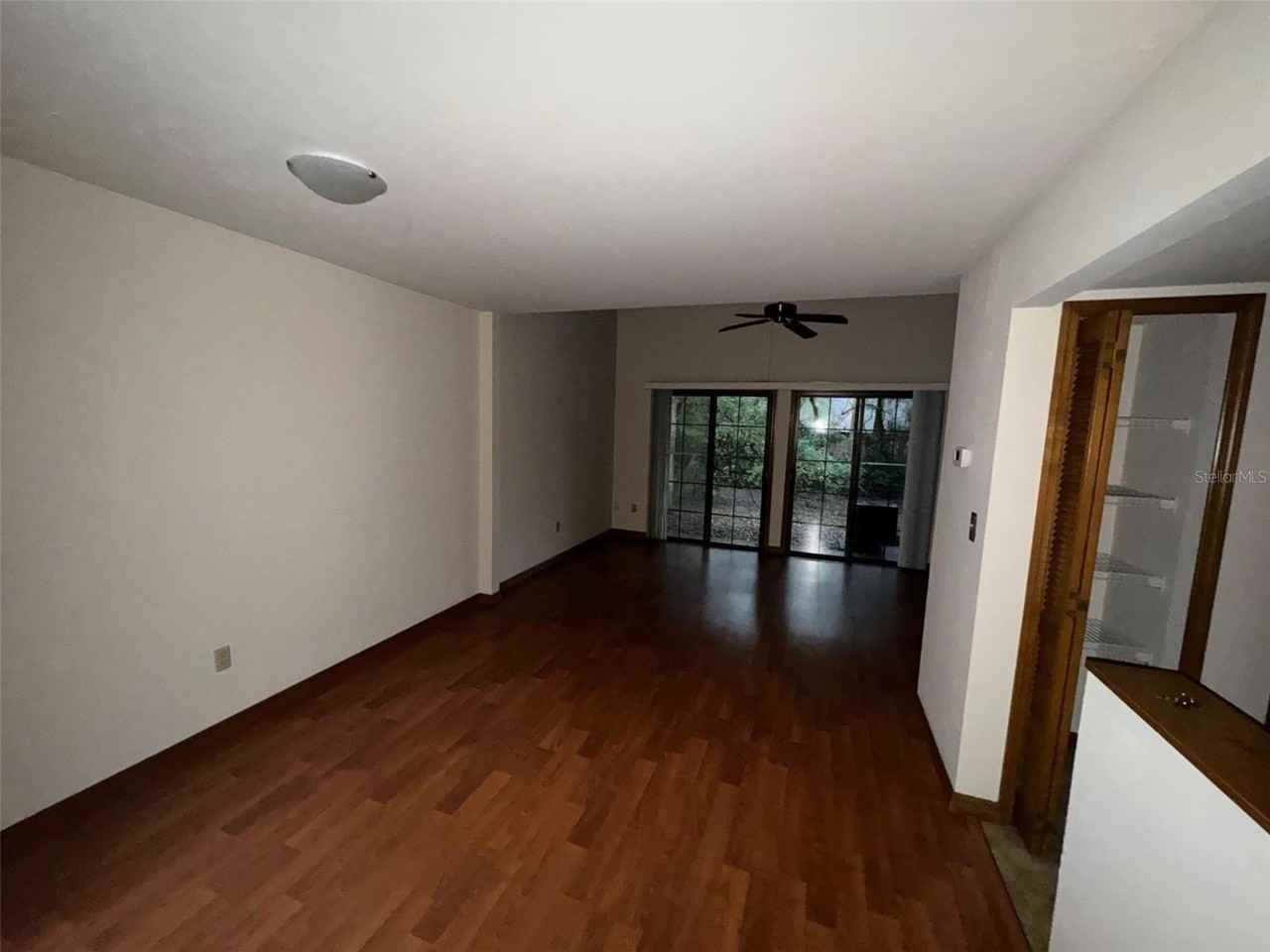 809 Sw 55th Ter - Photo 4 of 14