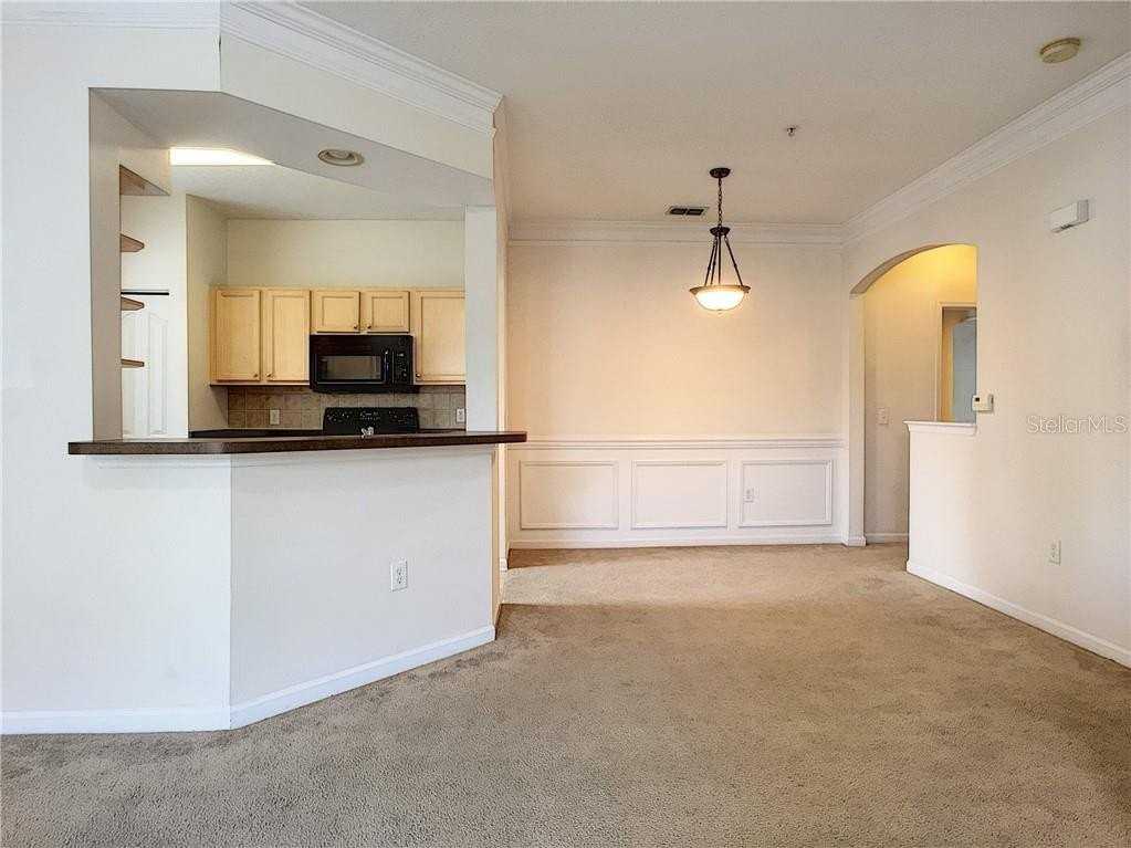 12824 Madison Pointe Cir #103 - Photo 5 of 27