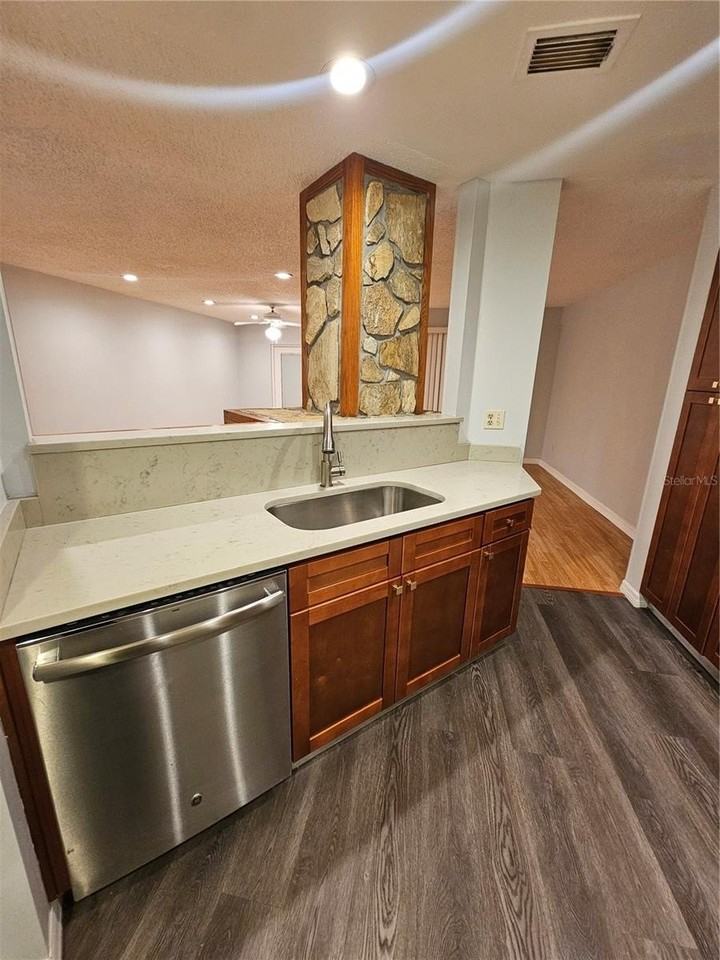 4414 Cluster Dr #4414 - Photo 3 of 13