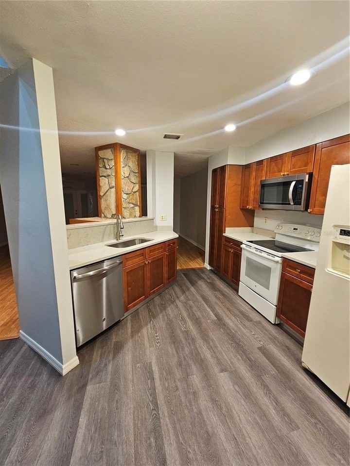 4414 Cluster Dr #4414 - Photo 5 of 13