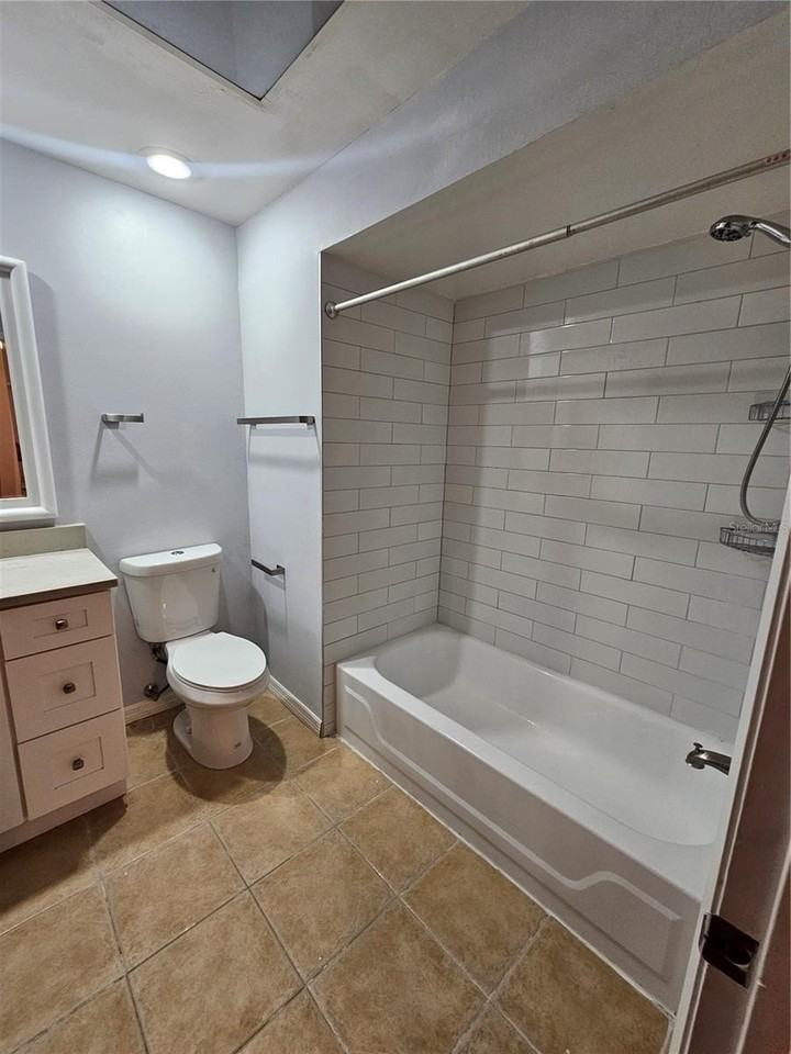 4414 Cluster Dr #4414 - Photo 7 of 13