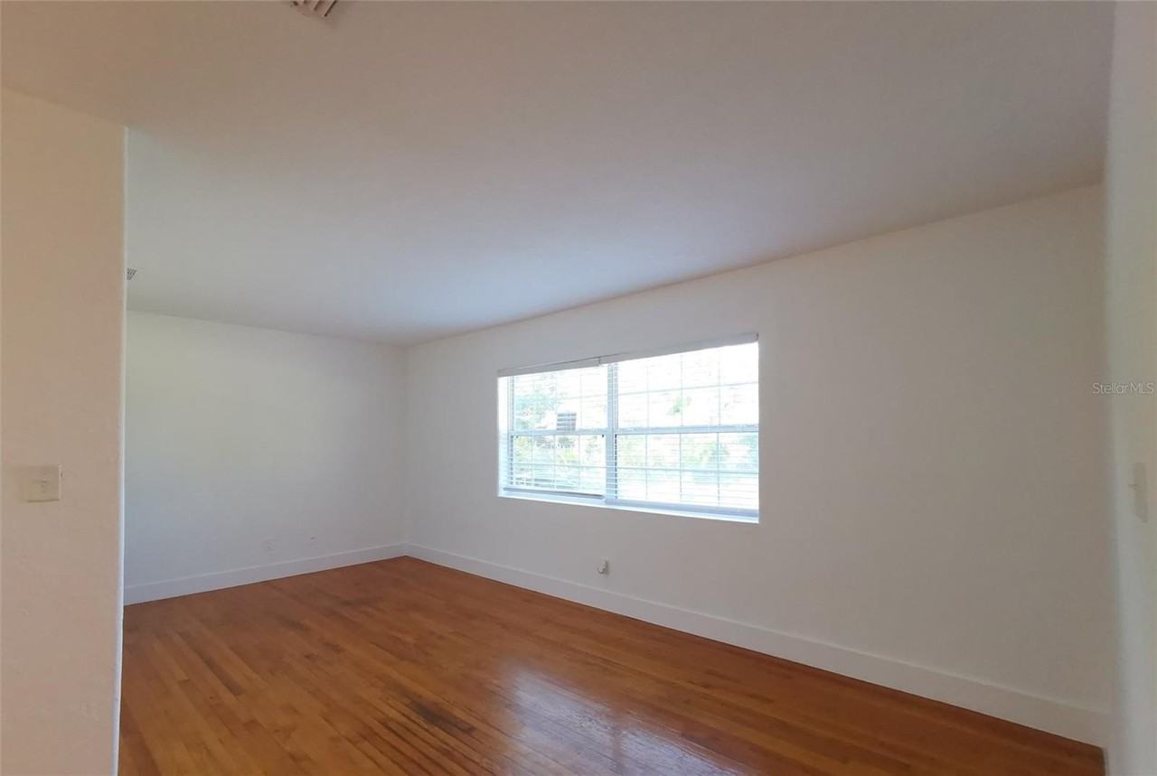 2314 Buckminster Cir - Photo 6 of 18