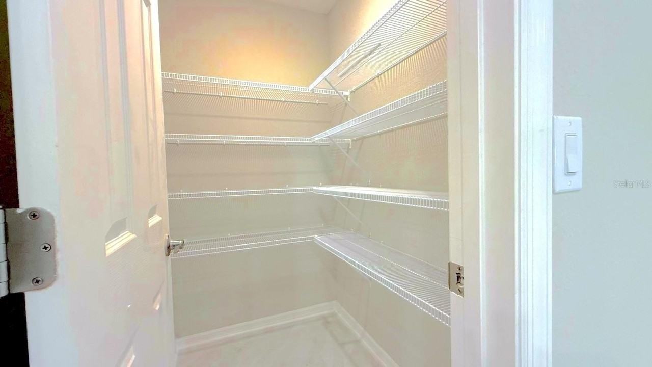 1551 Eucalyptus Way - Photo 5 of 18