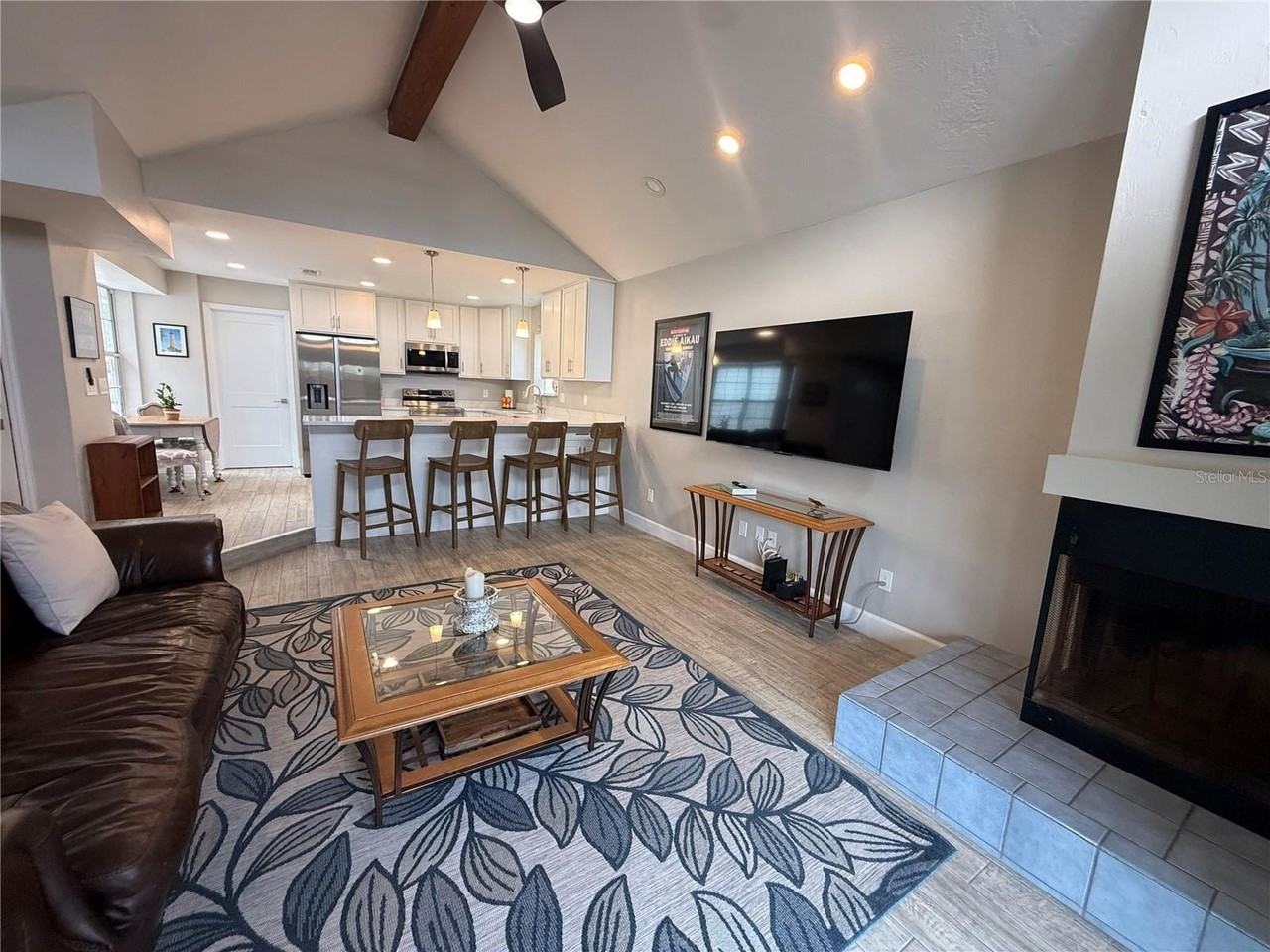 509 N Peninsula Ave - Photo 3 of 31