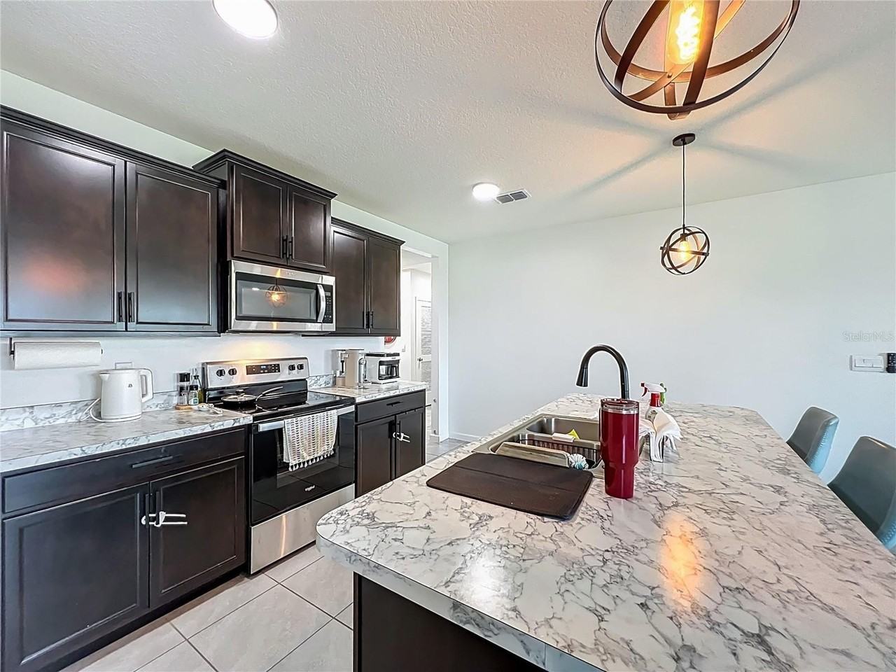 3180 Burrowing Owl Dr - Photo 5 of 36