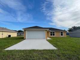 featured image of 13669 Sw 113th Pl