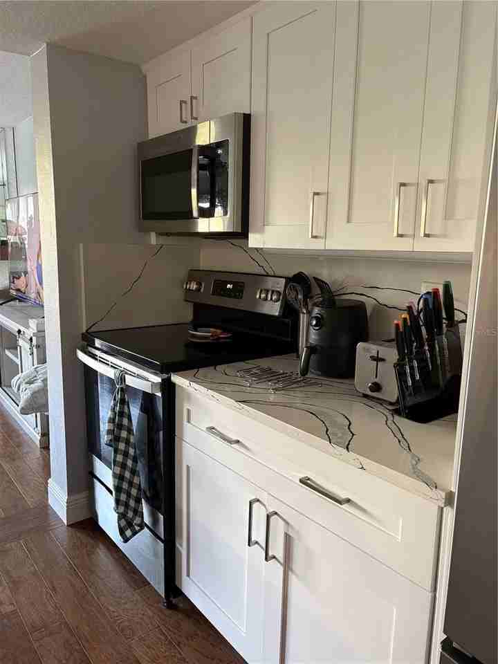 629 Garland Cir - Photo 5 of 27