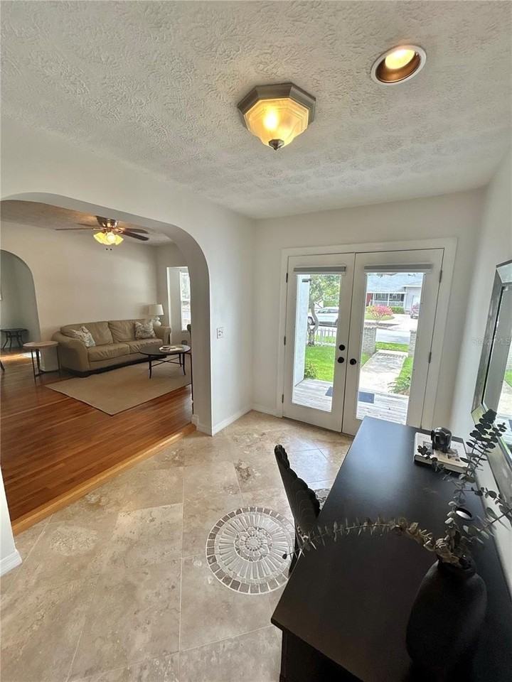 3014 W Mason St #A - Photo 4 of 41