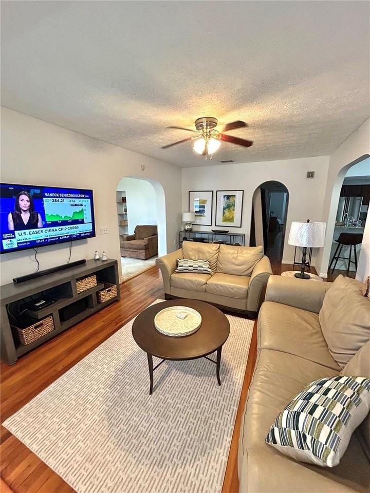 3014 W Mason St #A - Photo 7 of 41