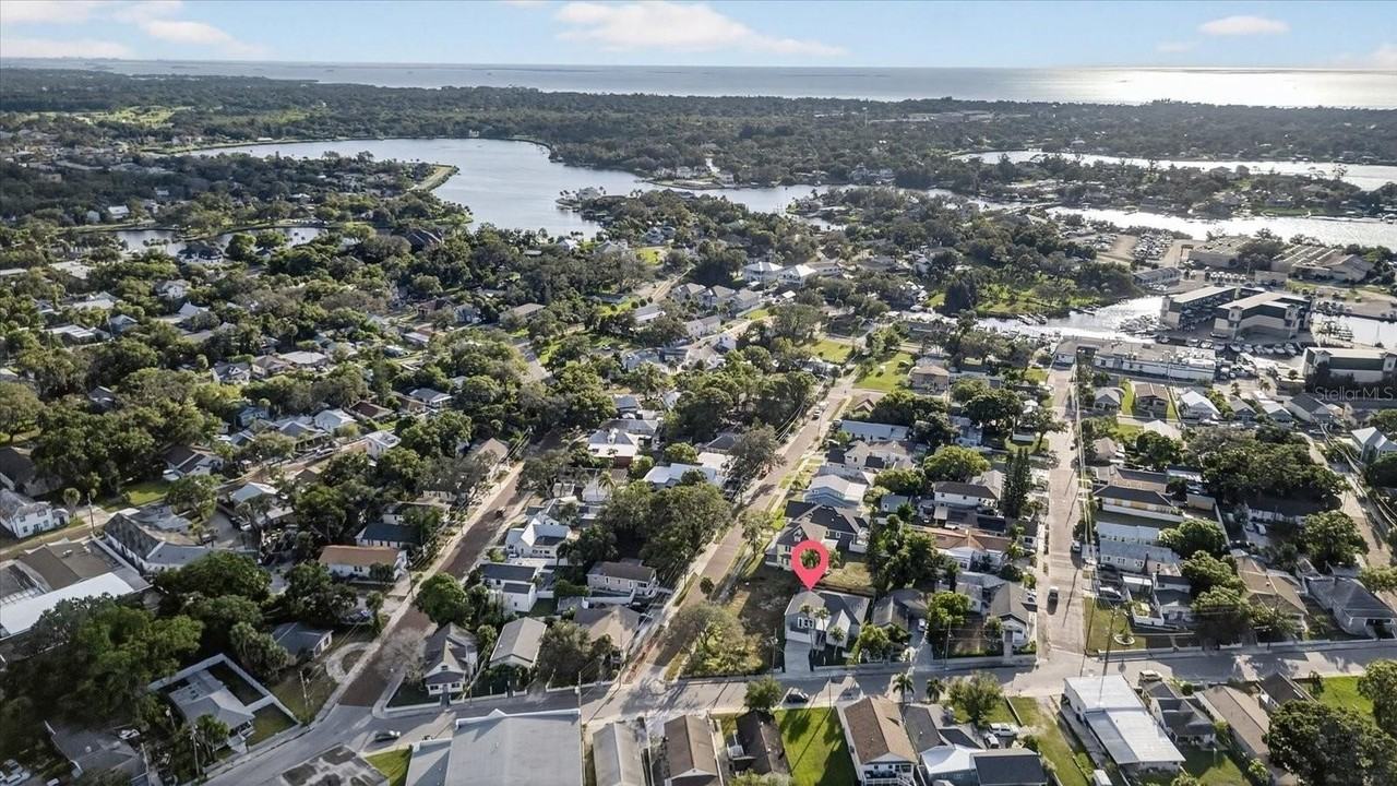 207 Athens St - Photo 2 of 50