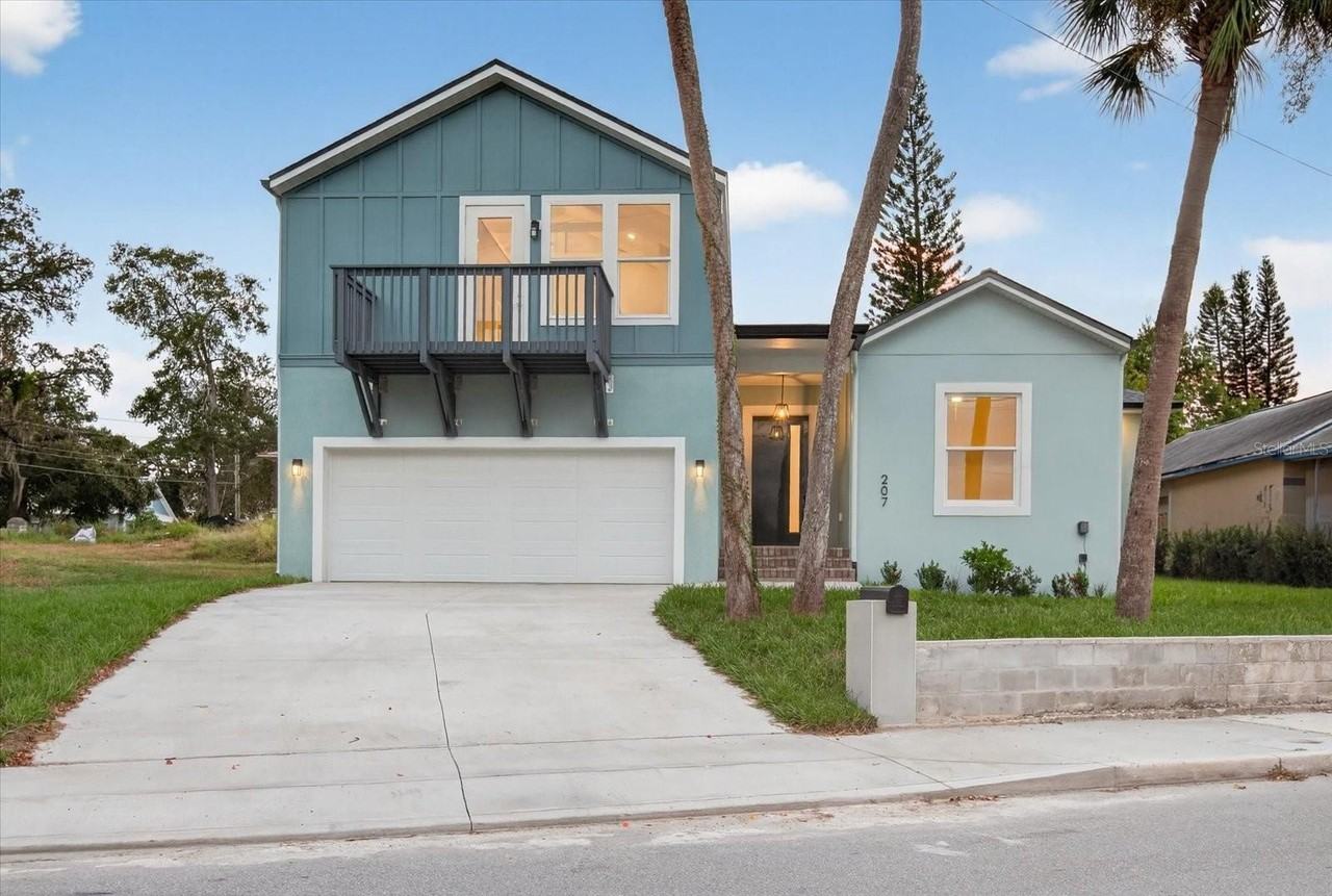 207 Athens St - Photo 5 of 50