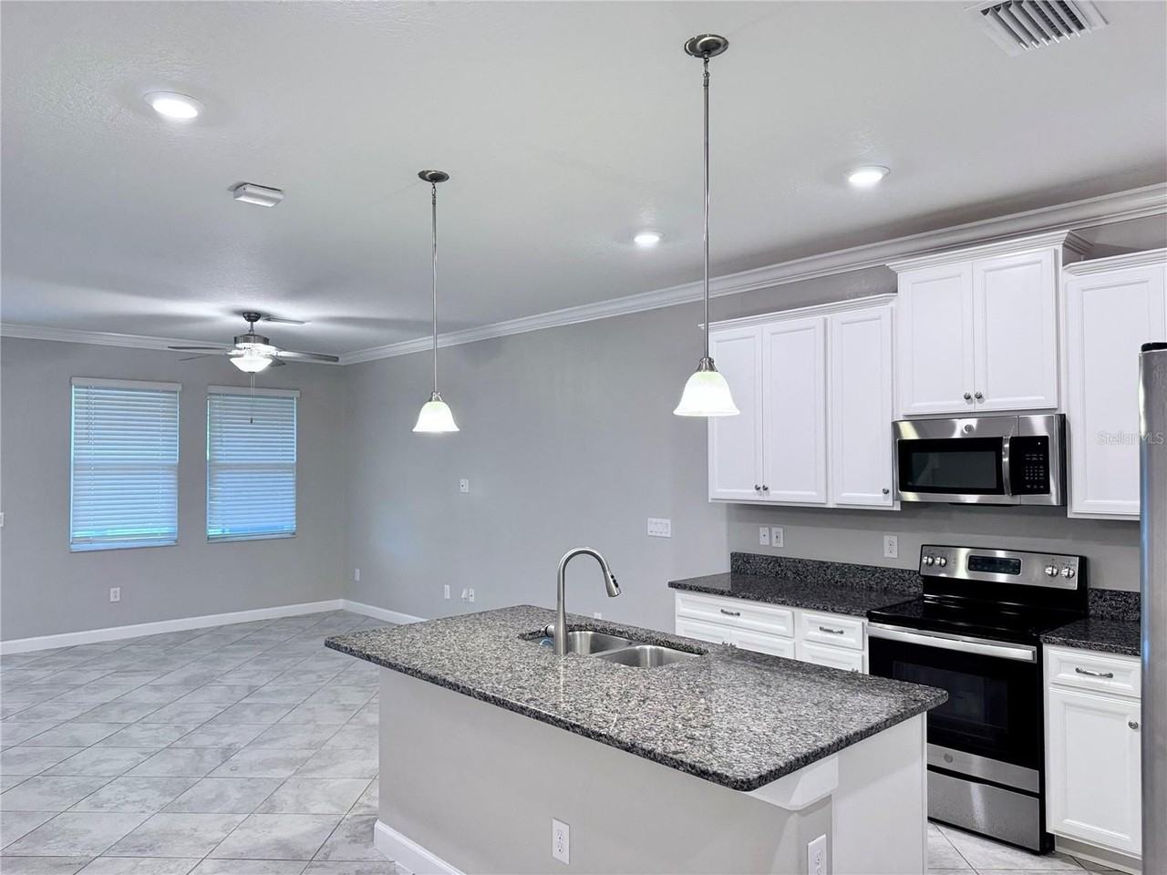 18741 Noble Caspian Dr - Photo 5 of 20