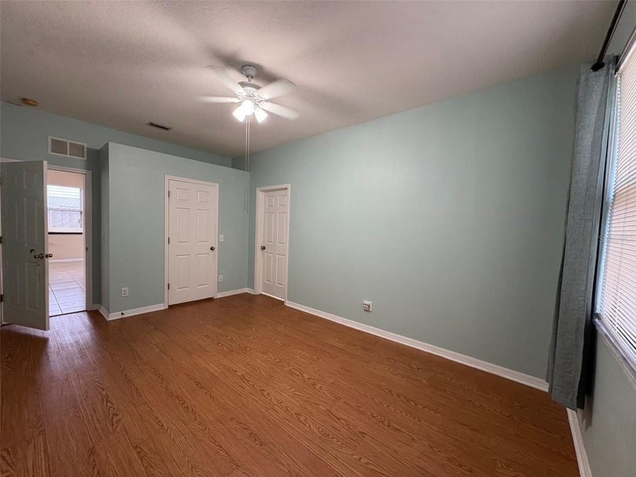 9701 Patrician Dr - Photo 3 of 27