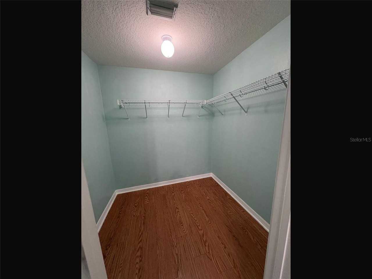 9701 Patrician Dr - Photo 6 of 27