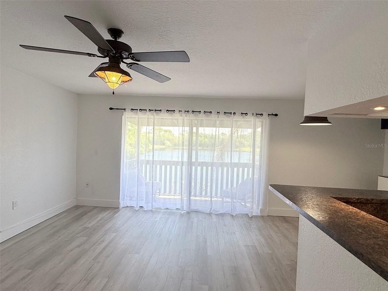 11409 8th St N #1506 - Photo 4 of 23