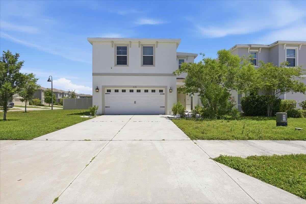 3126 Suncoast Blend Dr - Photo 2 of 50