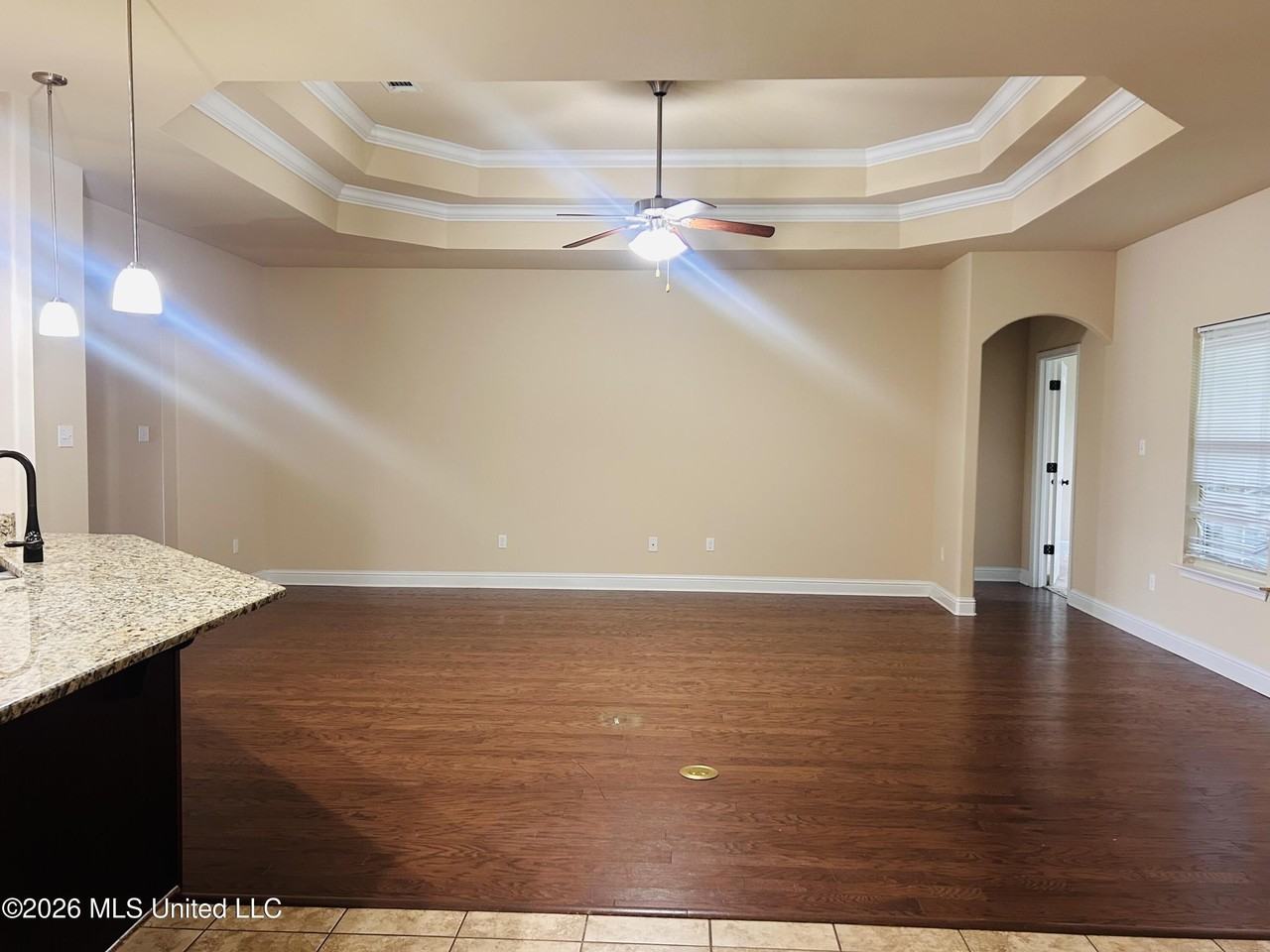 6038 Red Gate Dr - Photo 4 of 20