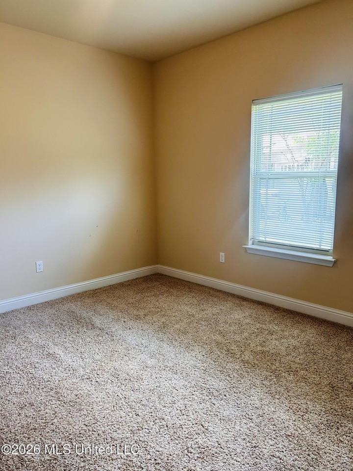 6038 Red Gate Dr - Photo 7 of 20