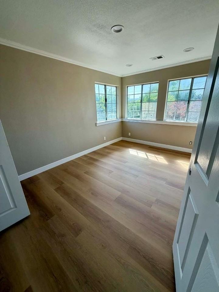 2106 Shortridge Ave - Photo 3 of 6