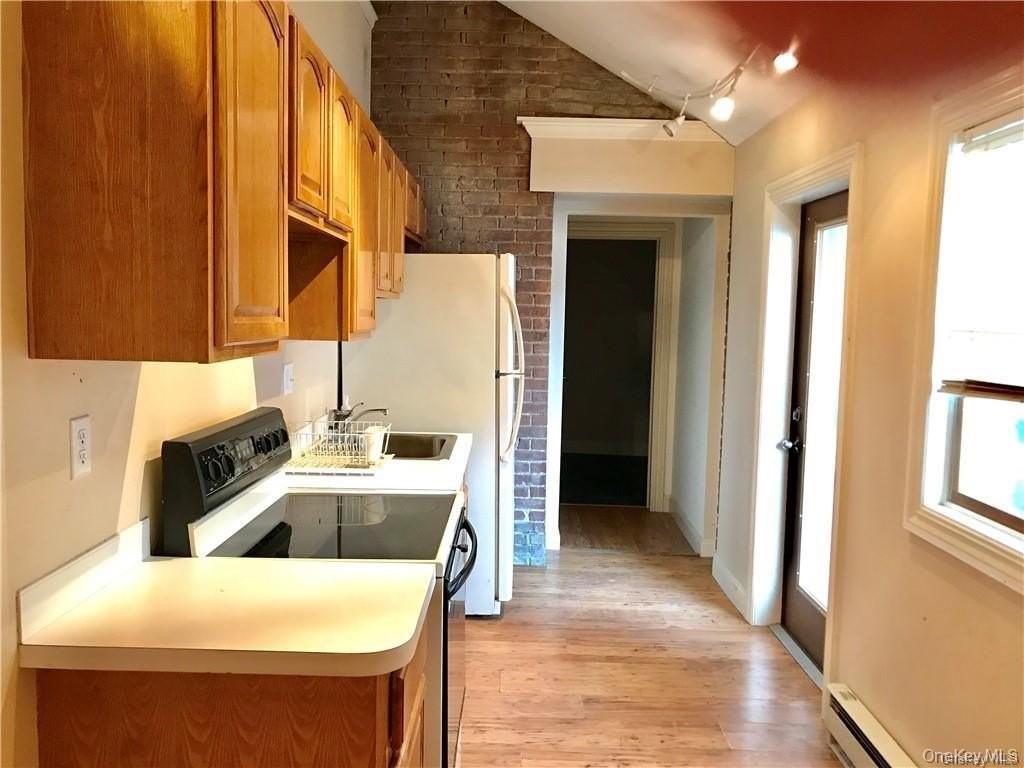 6 Main St - Photo 2 of 18