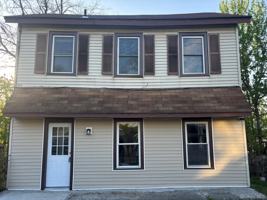 featured image of 42 Maple St