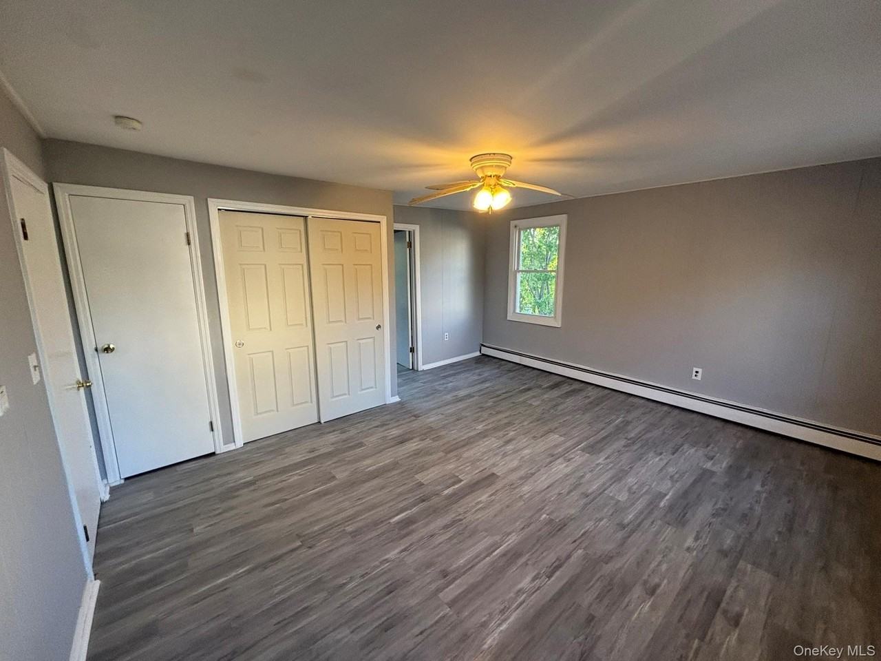 42 Maple St - Photo 6 of 13