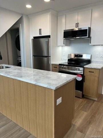 42 N Main St #6 - Photo 5 of 7