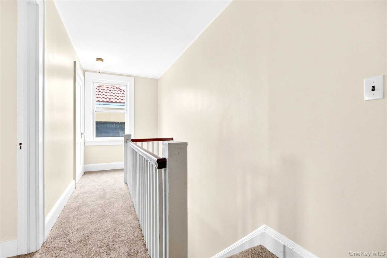 98 S Main St #98 - Photo 4 of 32