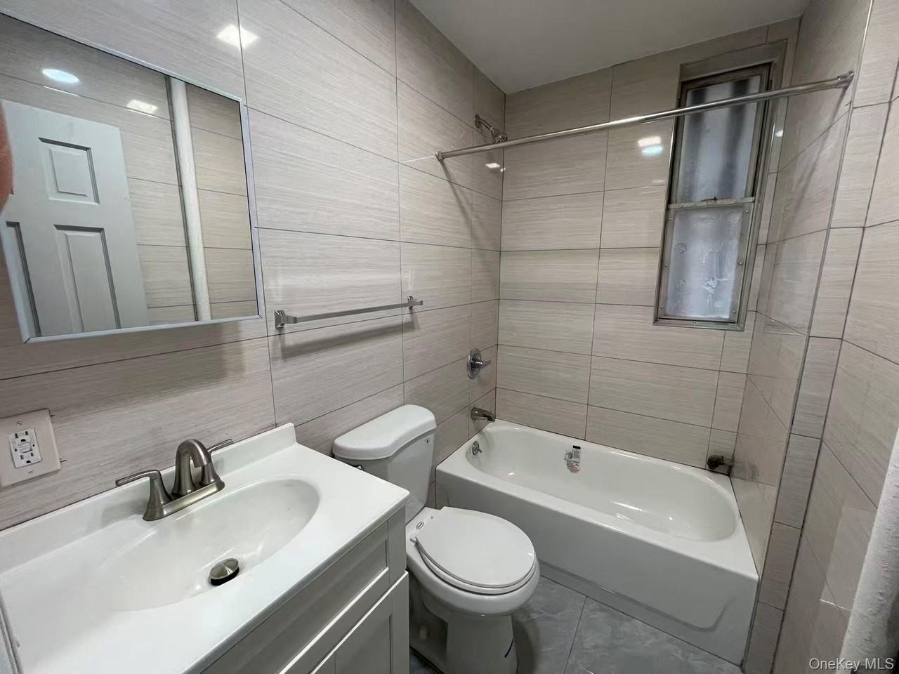 9054 Fort Hamilton Pkwy #1R - Photo 6 of 6