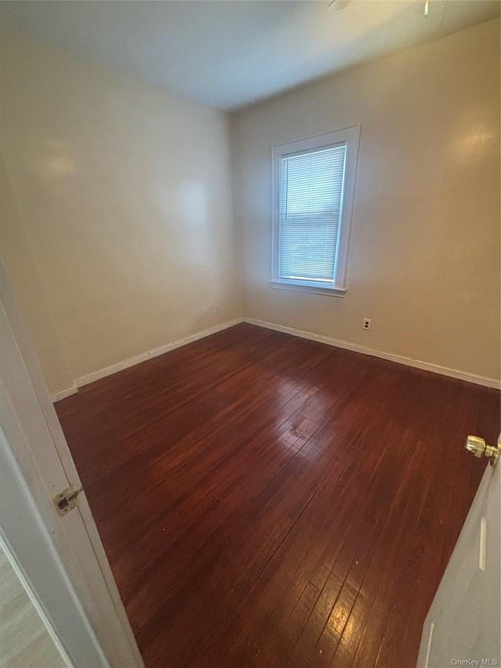 139 New Hyde Park Rd #145 - Photo 2 of 5