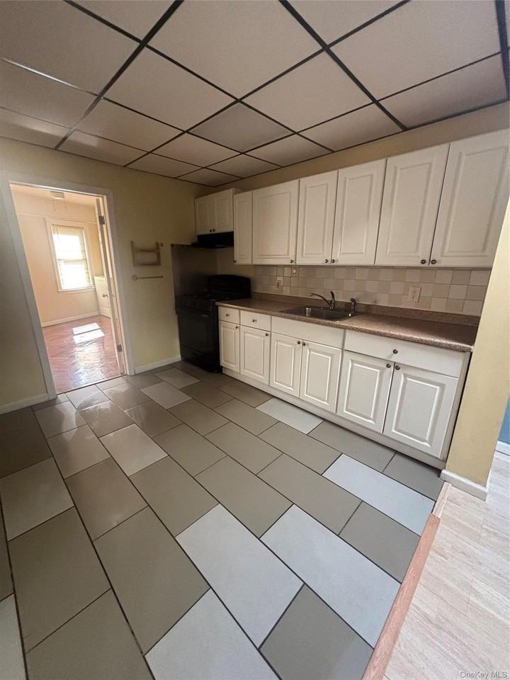 139 New Hyde Park Rd #145 - Photo 5 of 5