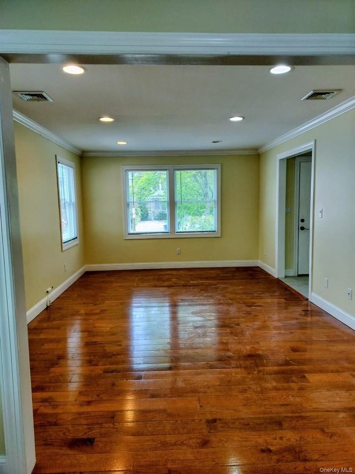 53 Juniper Rd #B - Photo 2 of 8