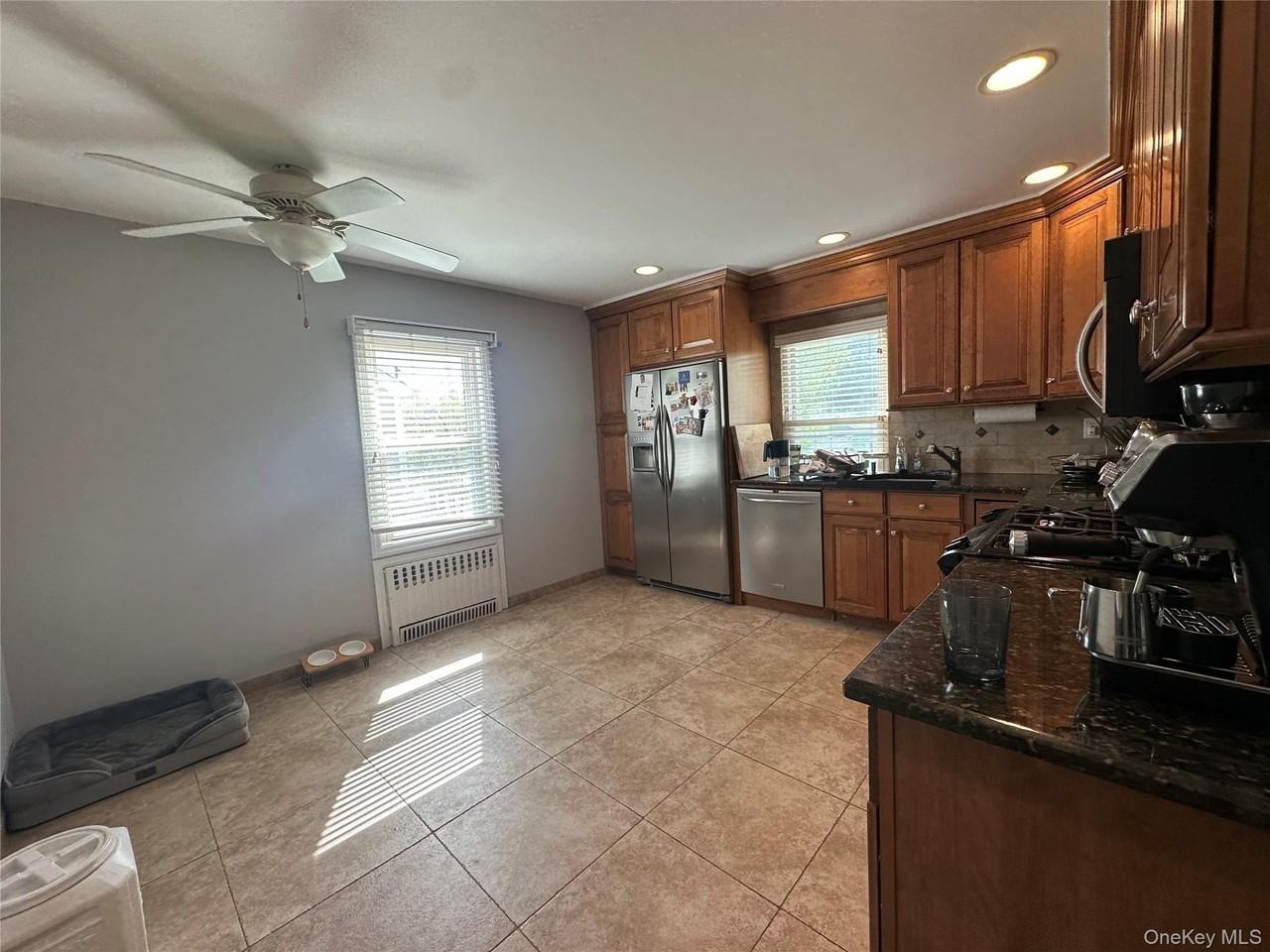 15 Barlow Ave #2 - Photo 4 of 8