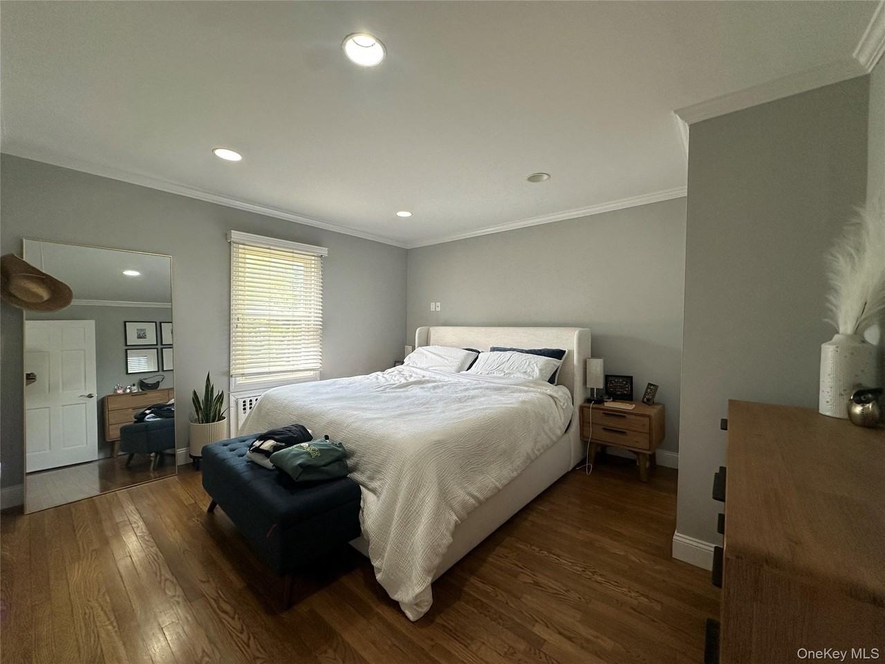 15 Barlow Ave #2 - Photo 7 of 8