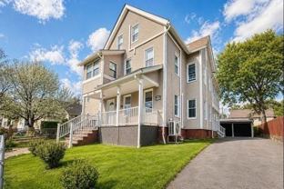 585 Chestnut St #1 - Photo 1 of 1