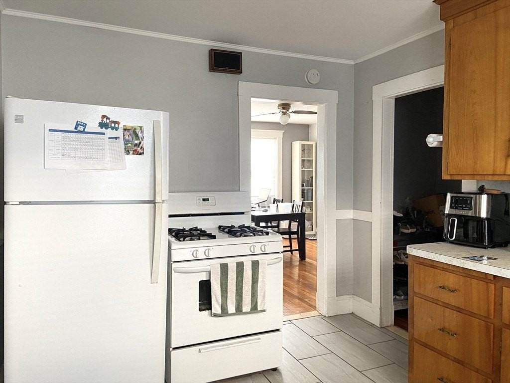 26 Harrison St #1 - Photo 7 of 14