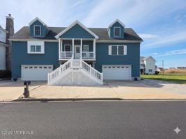 featured image of 1825 Boat Point Dr