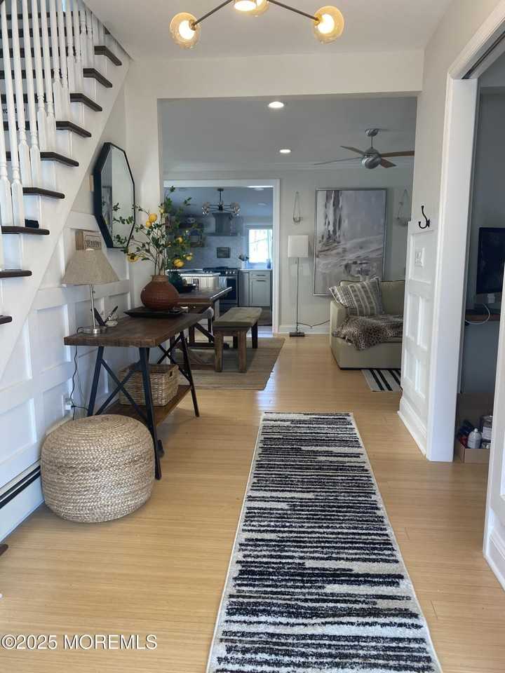 408 Park Place Ave - Photo 5 of 36