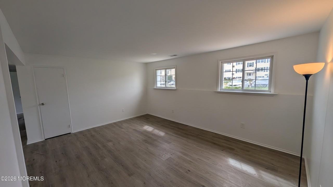 226 Sawmill Rd - Photo 2 of 22