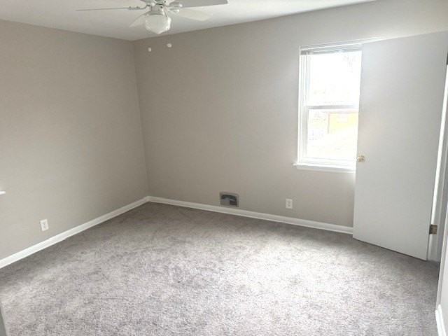 18006 Wentworth Ave #5 - Photo 4 of 7