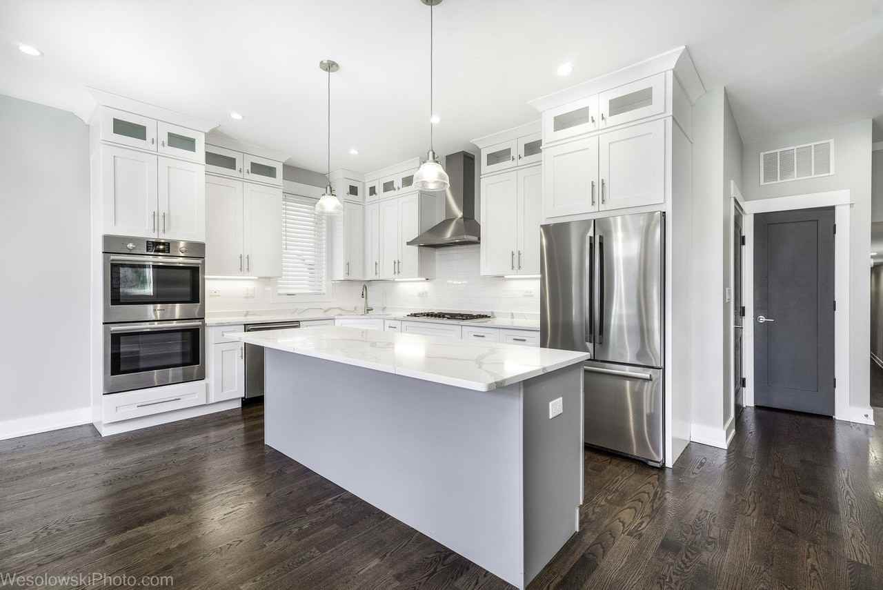 4317 S Forrestville Ave #3 - Photo 4 of 27