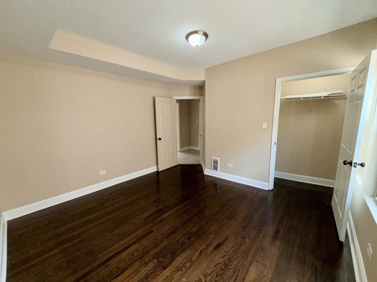 7208 S Cornell Ave #2 - Photo 7 of 9