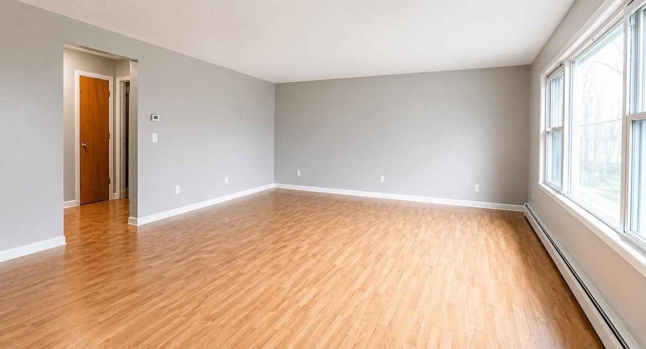 214 S Oak Park Ave #4 - Photo 6 of 9