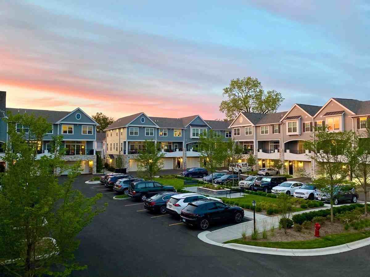 1755 Winnetka Ave #1755 - Photo 2 of 7