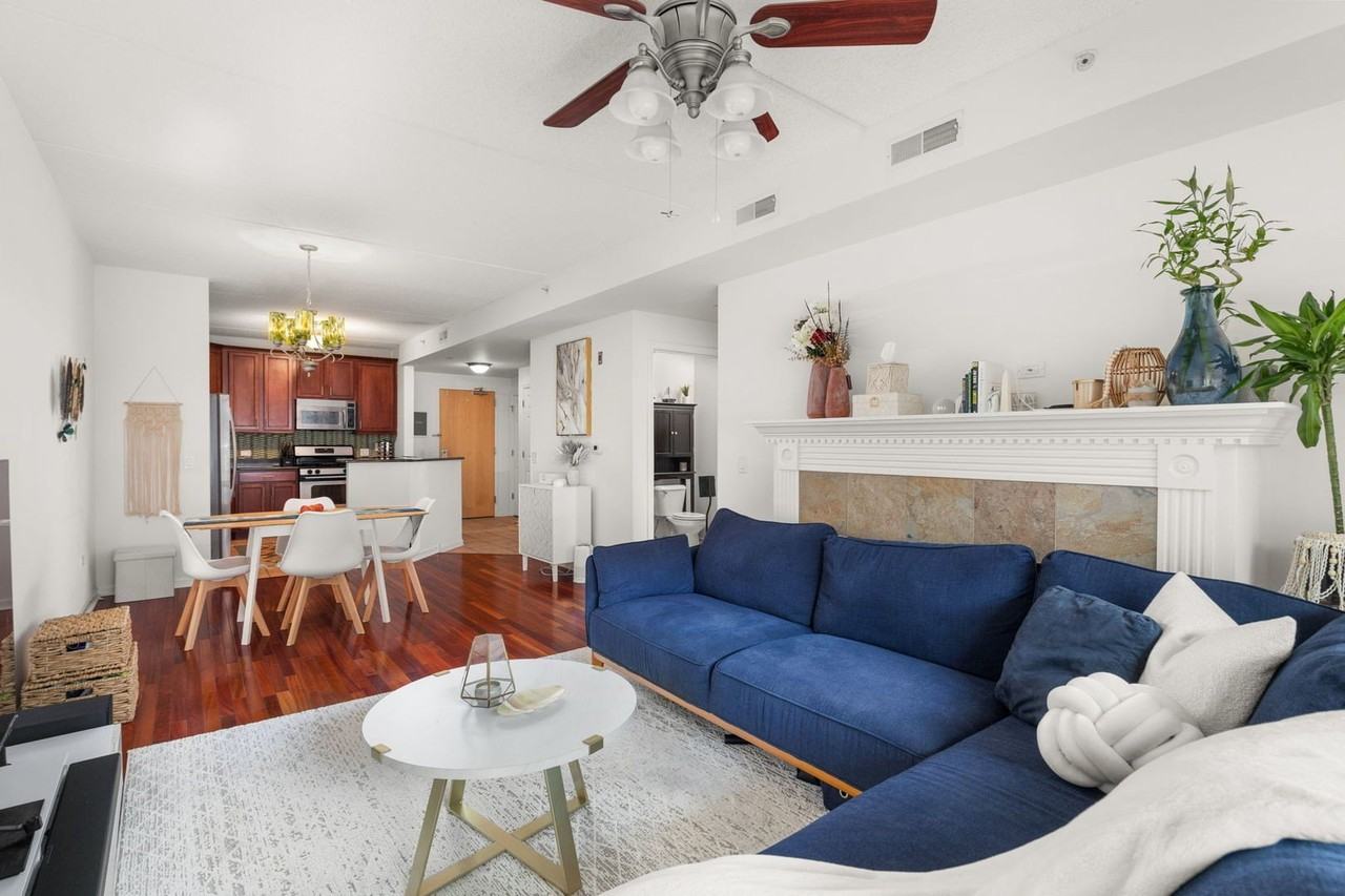 656 Pearson St #403C - Photo 6 of 23