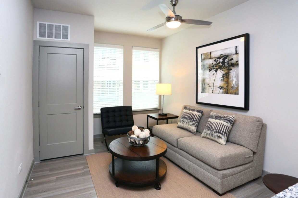 680 E Algonquin Rd #1304 - Photo 2 of 19