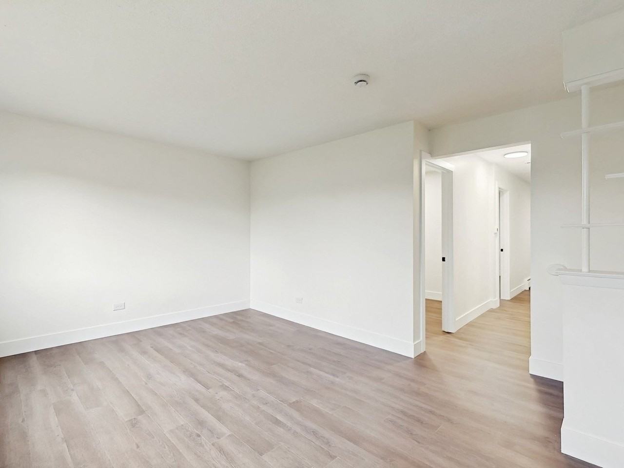 10358 Michael Todd Ter #1E - Photo 5 of 16